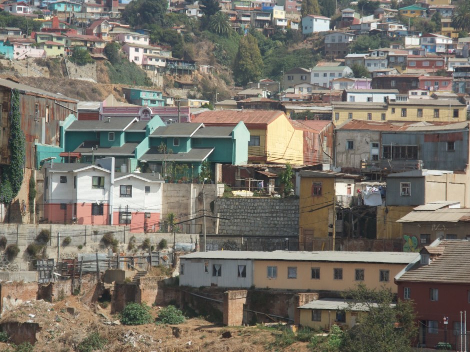 Looking up the hill behind Valparaiso