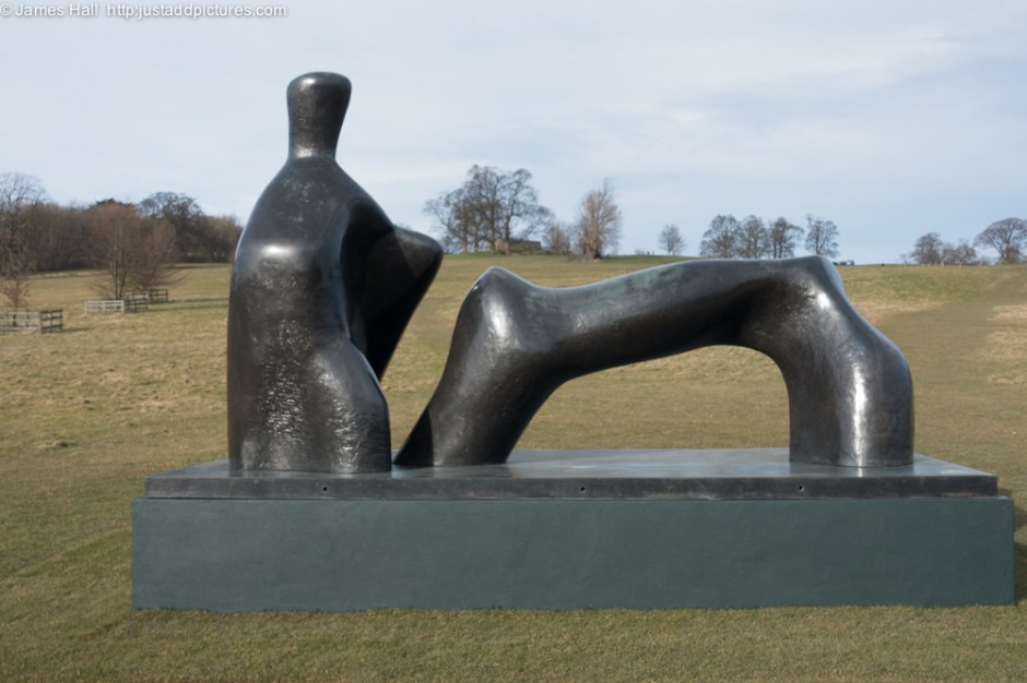 Reclining Figure: Arch Leg, 1969-70