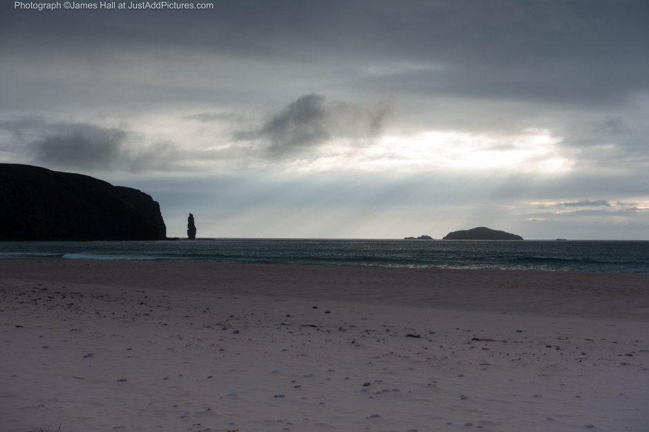 Late evening, Sandwood Bay with the sea stack Am Buachaille (The Herdsman)