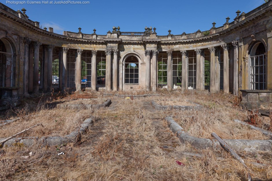 The ruined remains of the original entrance. Guests entered from the other side and passed through the colonnaded corridor which surrounded an inner courtyard pictured here.